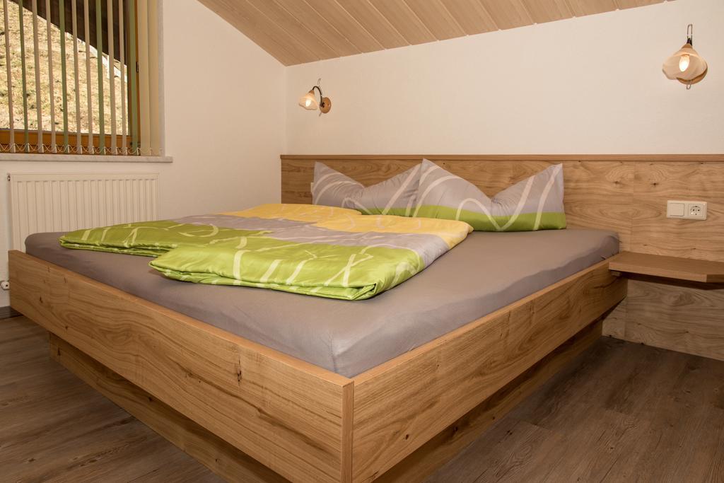 Haus Deutschmann Apartment Wenns Bagian luar foto