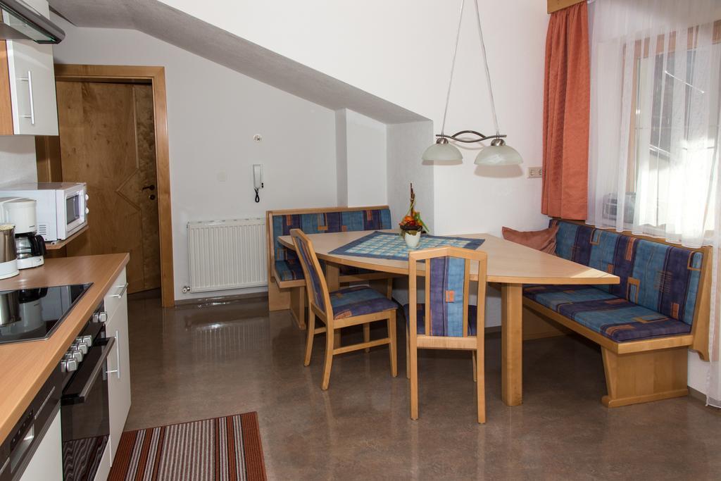 Haus Deutschmann Apartment Wenns Bagian luar foto